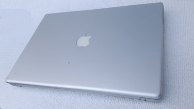 Laptop  APPLE PowerBook 1Gh OSX WiFi 100% SPRAWNY