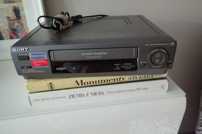 magnetowid ( video recorder)