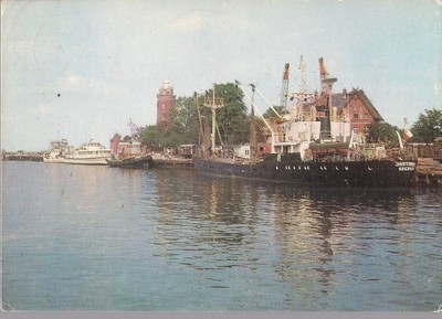 pocztówka KOŁOBRZEG Statki przy nabrzeżu KAW