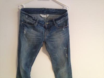 spodnie jeansy dżinsy boyfriend stradivarius 36