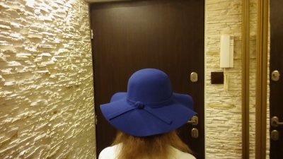 Granatowy kapelusz,flausz  - 56cm