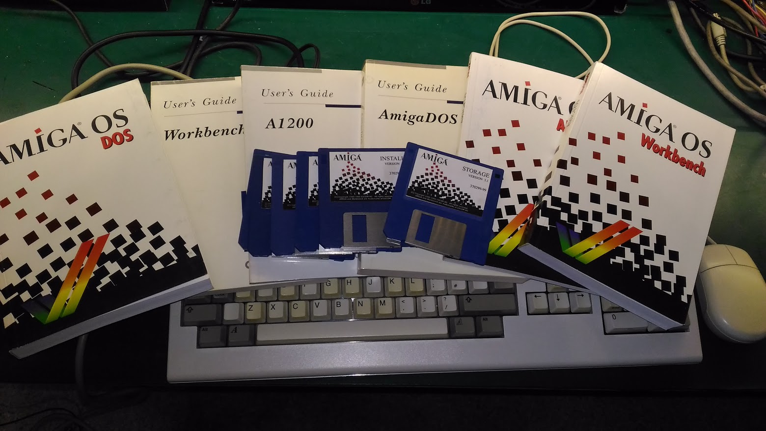 Amiga A1200 nowe konden. karta 8MB FAST+FPU+akces.