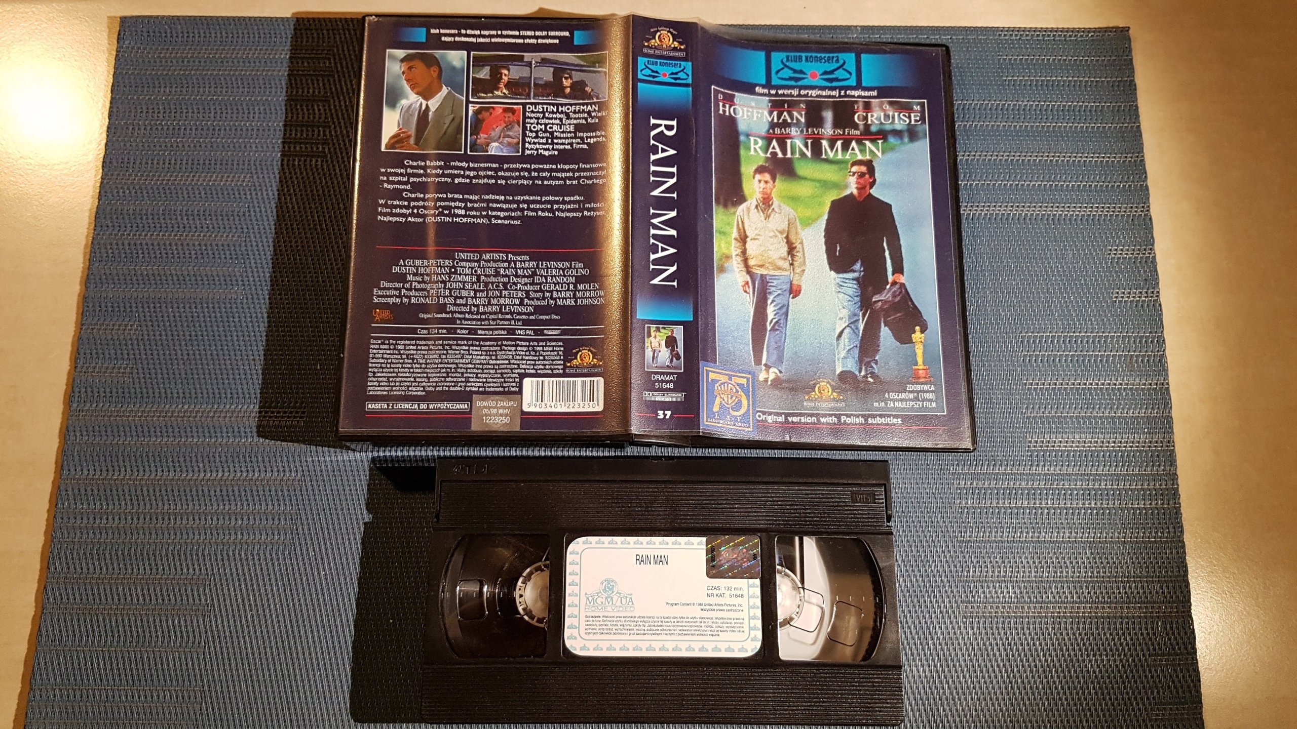 VHS RAIN MAN _ WARNER