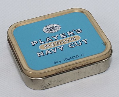 Players Navy Cut pudełki i tytoń na skosztowanie