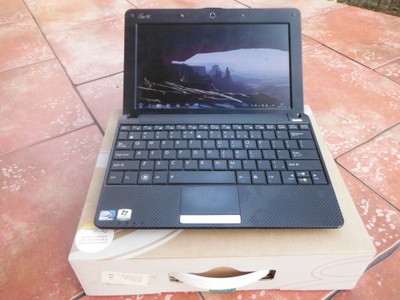 Netbook Asus Eee PC R101, Win 7, SSD