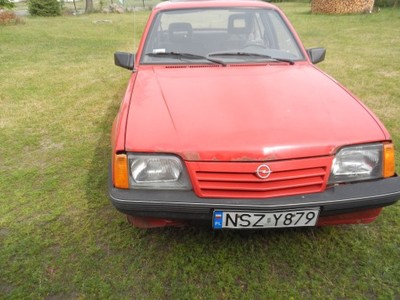 Opel Ascona 1.8 1987r. benzyna
