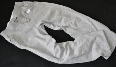 St.BERNARD szare spodnie dresowe 8-9 l 134 cm