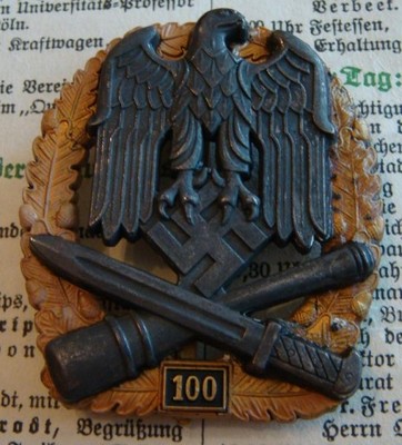 Allgemeines Sturmabzeichen mit der  100 Einsatzzah