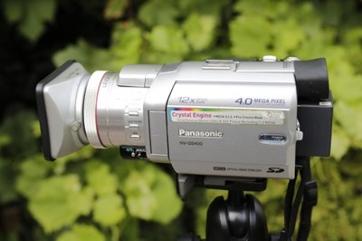 Kamera Panasonic NV-GS400 komplet + kasety