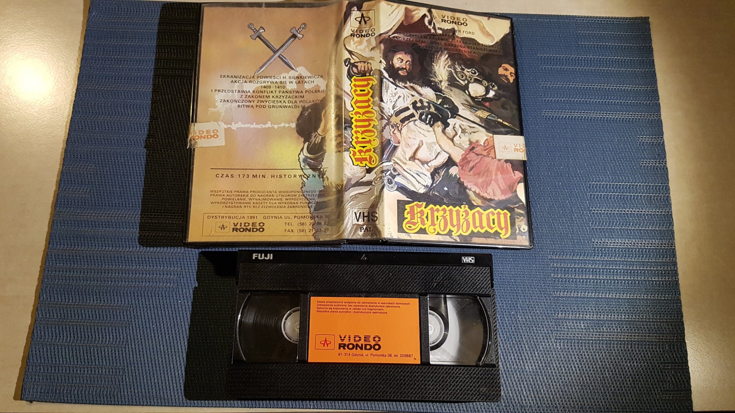 VHS KRZYŻACY _ VIDEO RONDO