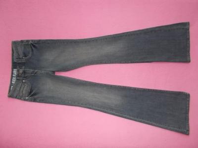 Śliczne spodnie jeansowe SOUTH! R - 36/38