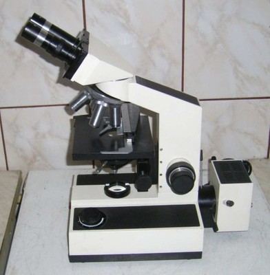 Mikroskop laboratoryjny PZO Studar Lab halogen 20W
