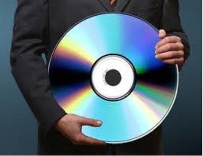 Naprawa, regeneracja płyt CD DVD Wii Xbox360 PS2