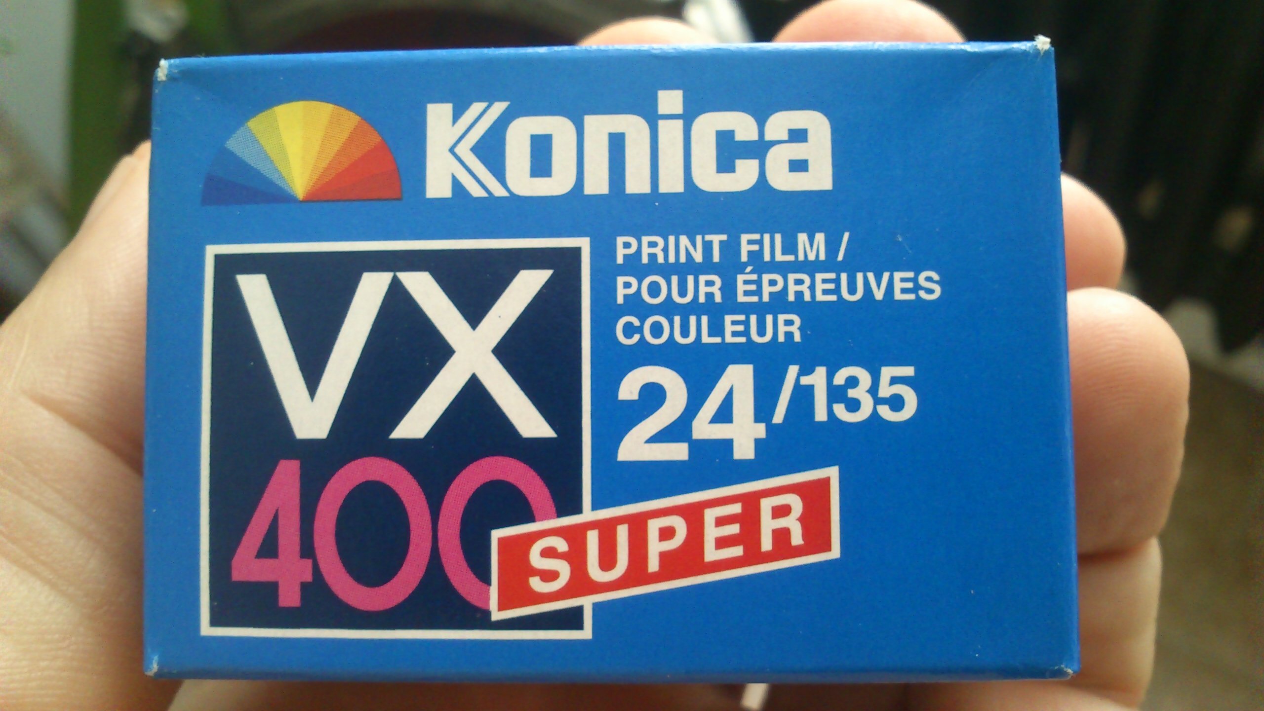 Konica VX 400 film klisza Color 24 C41