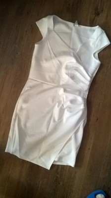 NOWA biała asymetryczna zakladana sukienka S 36