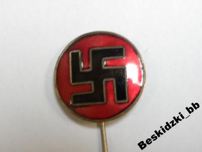 Odznaka, swastyka