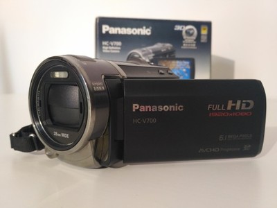 Panasonic HC-V700
