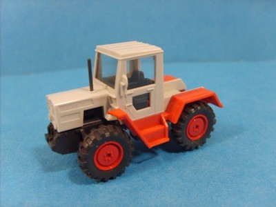 1:87 wiking  - mercedes traktor
