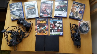 Sony PlayStation 2 (PS2) Slim, 2 pady, karta, gry