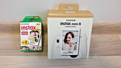 OKAZJA! nowy aparat Instax mini 8 + 20 wkładów