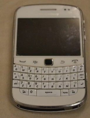 Blackberry 9900 Bold biały, futerał oryginalny