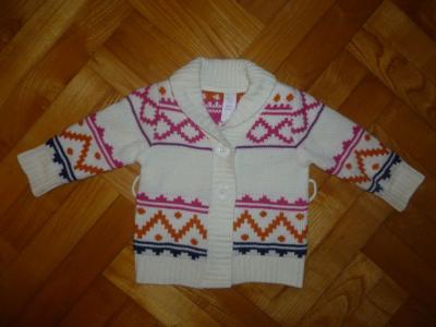 C&amp;A śliczny sweterek dla Niuni w roz. 74/80