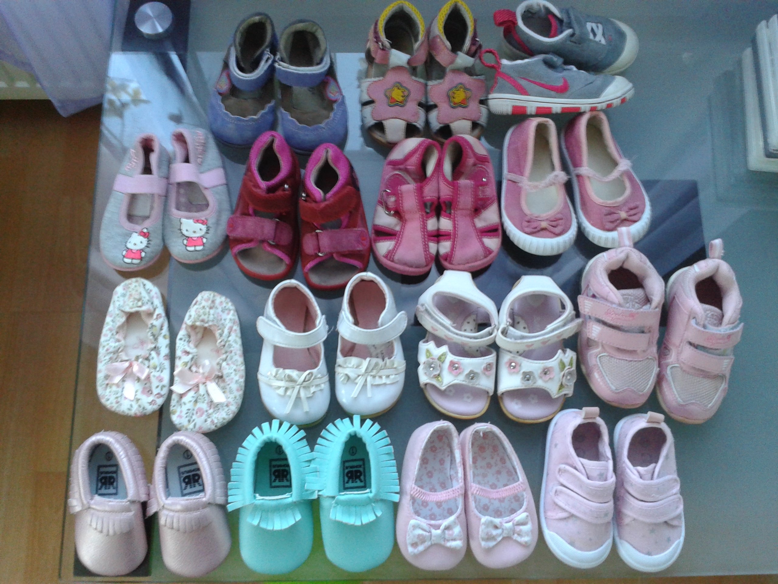 Buty dla dziewczynki 6-12 miesięcy