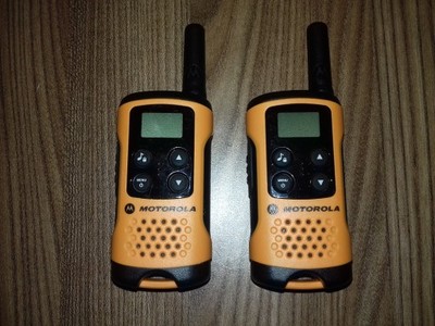A489 Krótkofalówka Motorola TLKR-T41, pomarańczowa