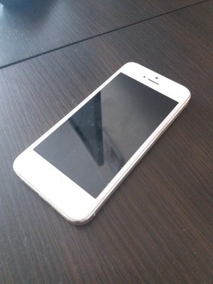 iPhone 5 16 GB biały używany BEZ SIMLOCKA!