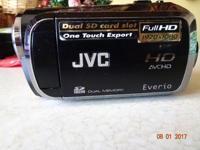 Kamera JVC GZ-HM200 BE w doskonałym stanie