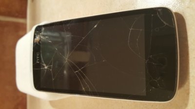 HTC Desire 500 Uszkodzony