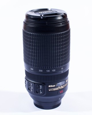 Nikon Nikkor AF-S 70-300 mm f/4.5-5.6G IF-ED VR