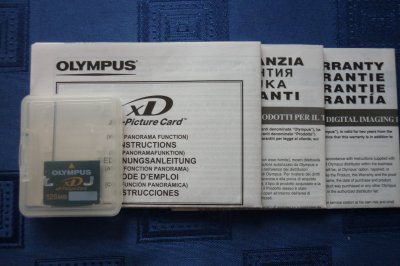 Karta pamięci Olympus XD 128 MB pudełko papiery