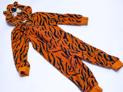 * 92/98 cm. *- Tygrysek - piżamka