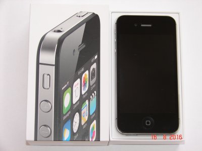 apple iphone 4s 8GB