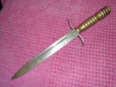 Masywny Nóż jak Bagnet 33 cm