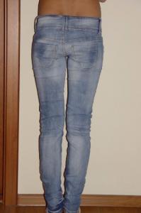 Spodnie jeansowe damskie r.32
