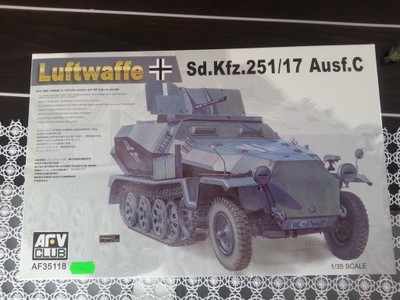 SD. Kfz 251/17 ausf C afv 35118