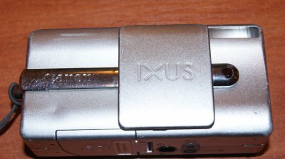 Canon IXUS III 23.5-54mm.