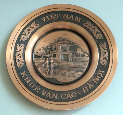 Vietnam KHUE VAN CAC - HA NOI - pamiątkowy talerz.