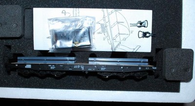 ROCO wagon platforma 6 osi z ładunkiem DB NOWA H0
