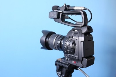 Canon C100 DAF + 17-55 2.8 IS DODATKI GWARANCJA