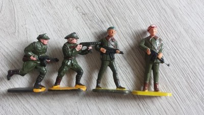 żołnierzyki Prl Zabawki Figurki żołnierze Wojsko