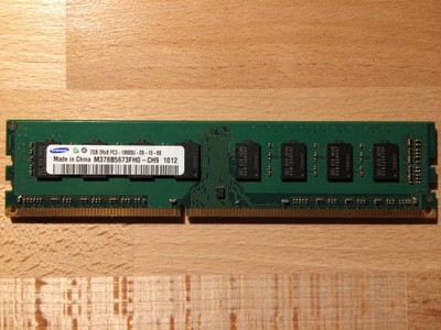 2GB DDR3 PC3-8500 1066MHz SAMSUNG M378B5673FH0-CF8