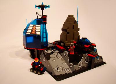 Lego Spyrius 6959 Lunar Launch Site Space - 4639653769 - oficjalne archiwum  Allegro