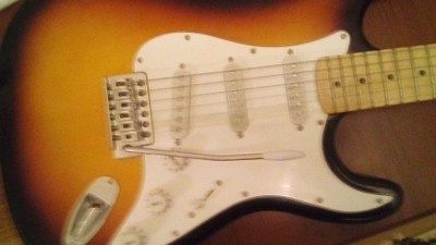 gitara elektryczna  fender stratocaster