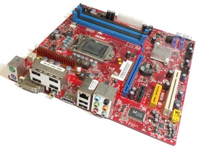 D2415 CORE I3/I5/I7 1gen PCI-e SATA LGA1156 DDR3