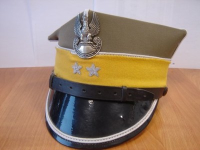 Czapka oficera Wojska Polskiego - 6793056610 - oficjalne archiwum Allegro