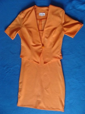 Sukienka  pomarańczowa z bolerkiem Butterfly 36