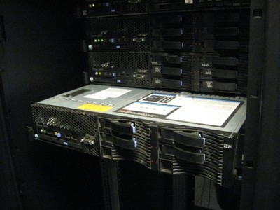 IBM X3650 M1 + MS Windows 2008 Server Std R2 OEM